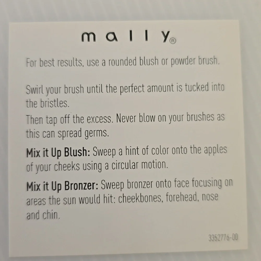 Mally Mix It Up Bronzing Palette